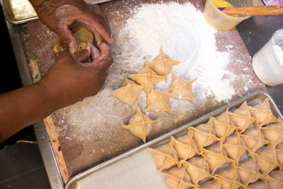 Sweet Auburn BBQ famous pimento cheese wontons being made