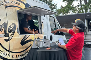 FINGERZ Food Truck Lunch 