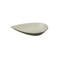 International Tableware, Inc Bright White 3-1/2oz Porcelain Tear Drop Shaped Bowl - FAW-55 