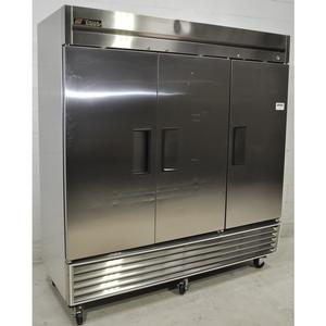 Used True 3 Door Reach-In Cooler Refrigerator - T-72 