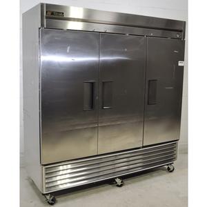 Used True 72 Cu.Ft Three Section Stainless Reach-in Freezer - T-72F