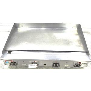 Used Vulcan 48RRG Heavy Duty Natural Gas Flat Top Griddle 3/4 Plate - 48RRG-1