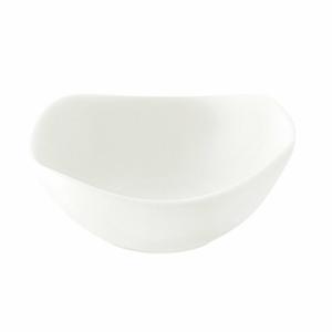 Oneida Luzerne Stage Warm White Porcelain 12 oz Sauce Dish - 4 Doz - L5750000954