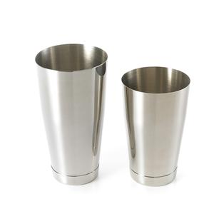 Mercer Culinary Barfly 2-Piece 18 & 28 oz. Capped Bottom Cocktail Shaker Set - M37009