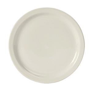 Tuxton China Inc AlumaTux 9" Pearl White Round Ceramic Plate - 2 Doz - ATU-005