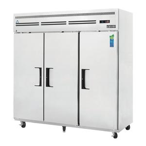 Everest Refrigeration ESR3 75in Wide Three Door Reach-In Refrigerator 