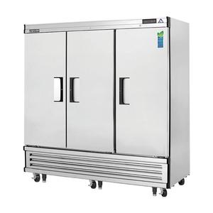 Everest Refrigeration EBF3 74.75" Wide Three Door Reach-In Freezer