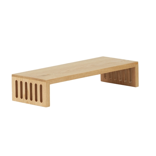 Cal-Mil 23136-1975-21 Sydney 19" x 7" x 5"H Oak Display Riser