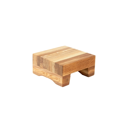 Mikasa Hospitality BQ210L Select Concept Oak 8.3" x 8.3" x 3.9"H Display Riser