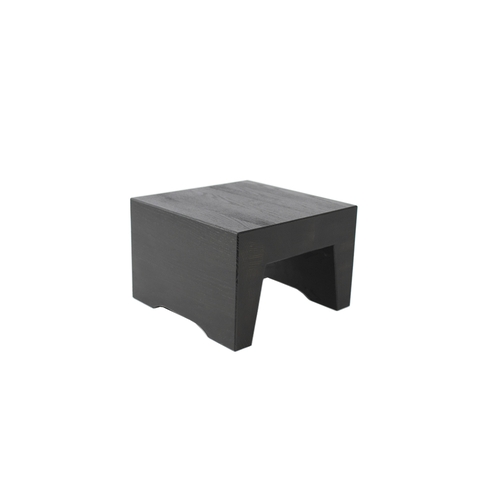 Mikasa Hospitality BQ212B Select Concept Black Oak 8.3" x 8.3" x 6.7"H Display Riser