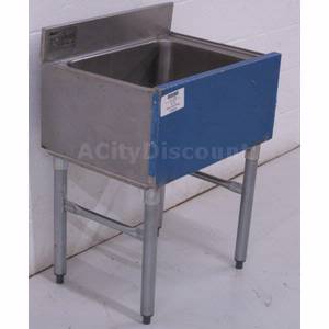 Pre-Owned Eagle B2CT-18 Commercial 1800 Series 60lb Insulated 24" x 20" Ice Bin