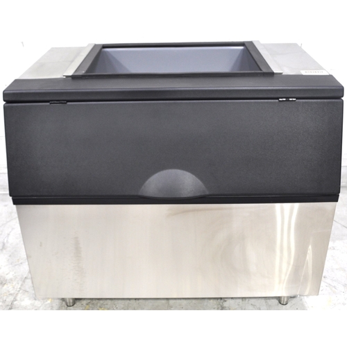 Used Atosa CYR700P 48" Ice Machine Storage Bin w/ 700 lbs. Storage Capacity