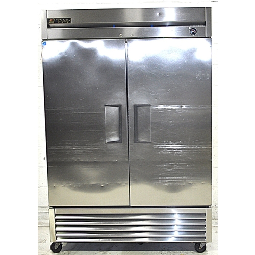 Used True T-49 49 Cu.Ft Two-Section Stainless Reach-in Refrigerator