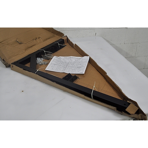 Cantilever Black Table Bracket 20" x 36"