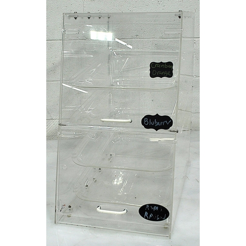 Used Counter Top Acrylic Display Case 4 Trays