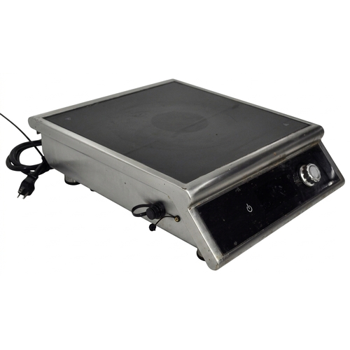 Used Vollrath HP14 3800 Countertop Induction Range Cooktop - 3800W