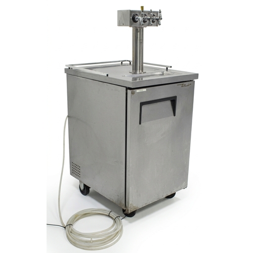 Used True TDD-1-S-HC 24" Direct Draw 3-Tap Kegerator