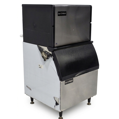 Used Ice-O-Matic ICE0250FA5 30" Air-Cooled Full Cube Ice Machine with Storage Bin