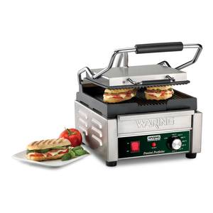 Waring WPG150B 9.75in x 9.25in Ribbed Sandwich Panini Grill 208v
