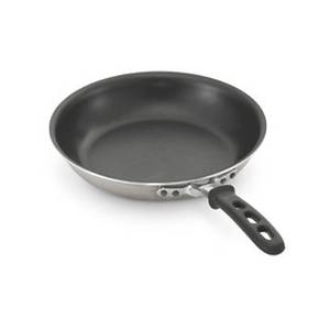 Vollrath 69107 Case of 6 - 7" Non-Stick Induction Fry Pan w Silicone Handle