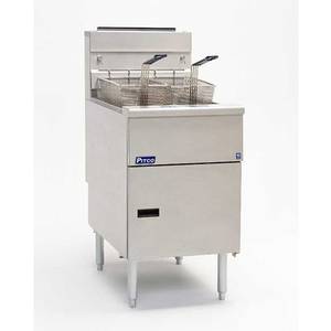 Pitco SG18S-SSTC Solstice 70-90lb. Gas Fryer w/ S/S Tank Solid State Control