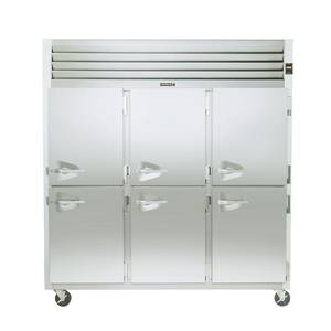 Traulsen G31302 76" Dealer's Choice Reach-In Three-Section Storage Freezer