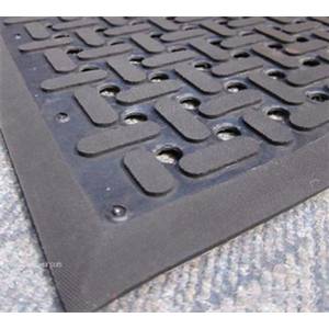 Cactus Mat 2540-C15 3'x15' Black Anti-Fatigue VIP Guardian Rubber Floor Mat
