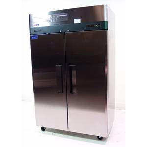Turbo Air M3R47-2 - Scratch & Dent - 42.75 cf Reach In Refrigerator Stainless Steel 2 Solid Doors