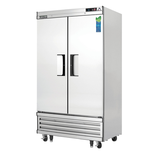 Everest Refrigeration EBNR2 40" Wide Two Door Reach-In Refrigereator