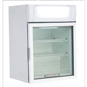  CIF127 4.4 Cu.Ft Counter Top Merchandising Freezer