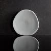 Oneida L1160000131R Luzerne LEK White 8in dia. Porcelain Plate - 1dz 