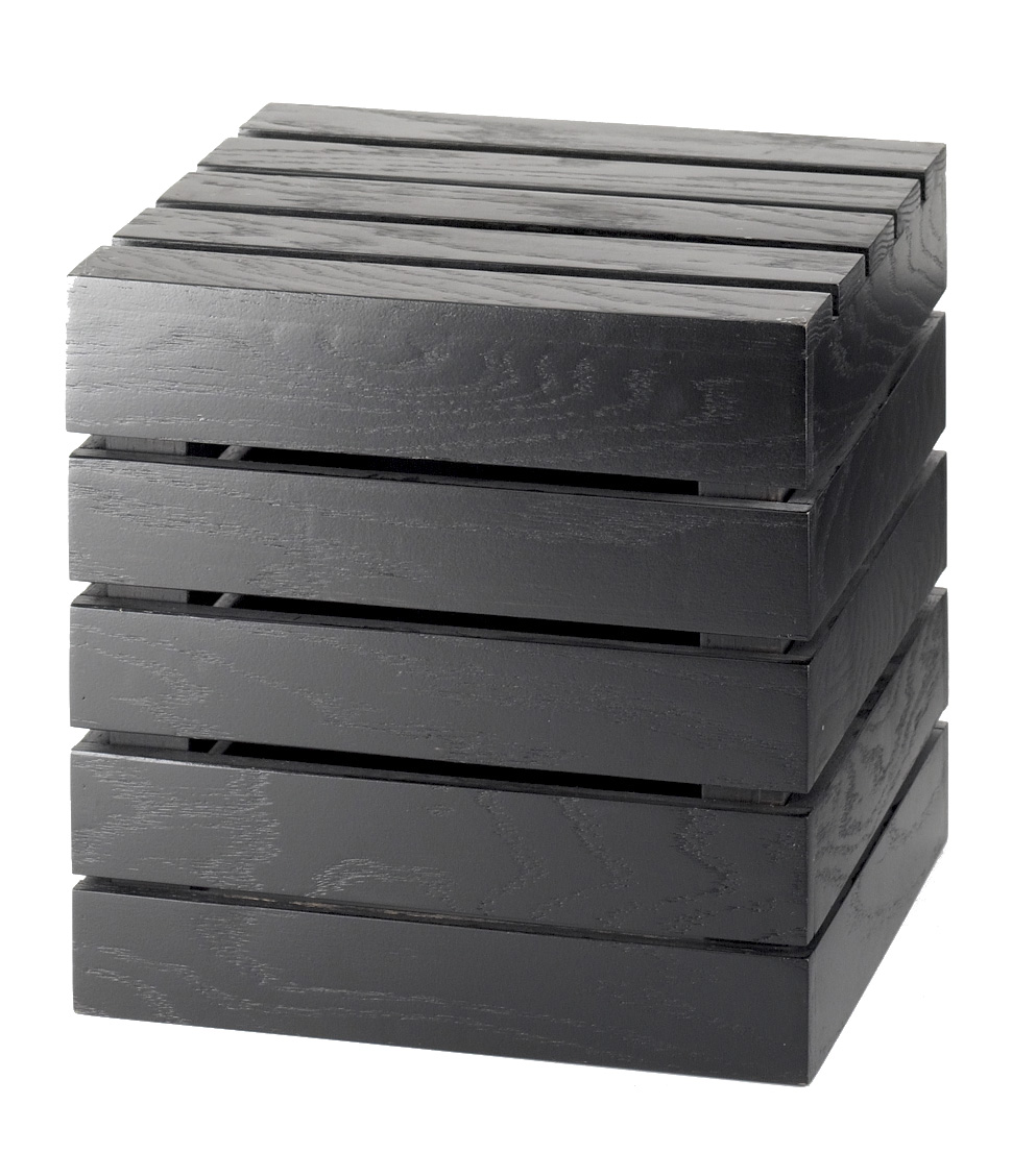Cal-Mil 1944-12-96 - Item 272135
