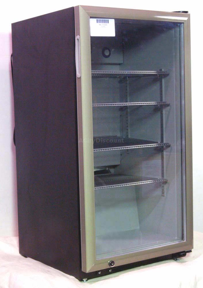 Commercial 3.9 Cu.Ft Merchandising Cooler Refrigerator SKU111233 SOLD