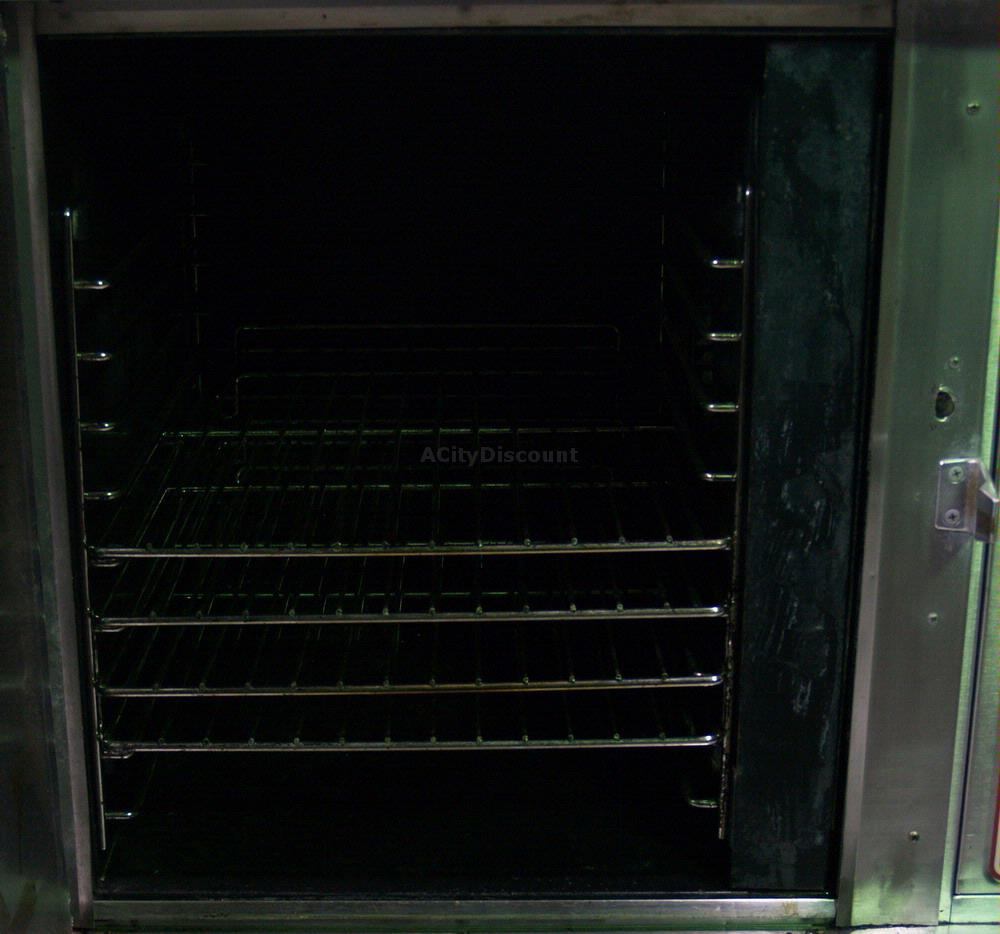 Blodgett CTB Single Half Size Electric Convection Oven - 5.6 kW