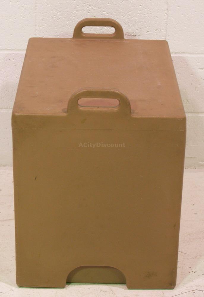 Cambro 300MPC - Item 146226