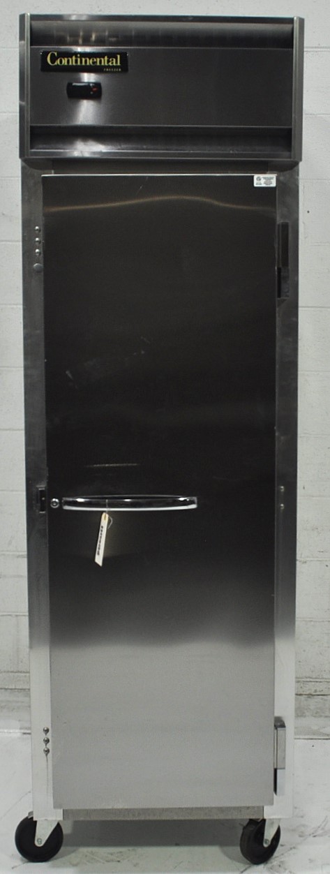 Continental Refrigerator DL1F - Item 260680