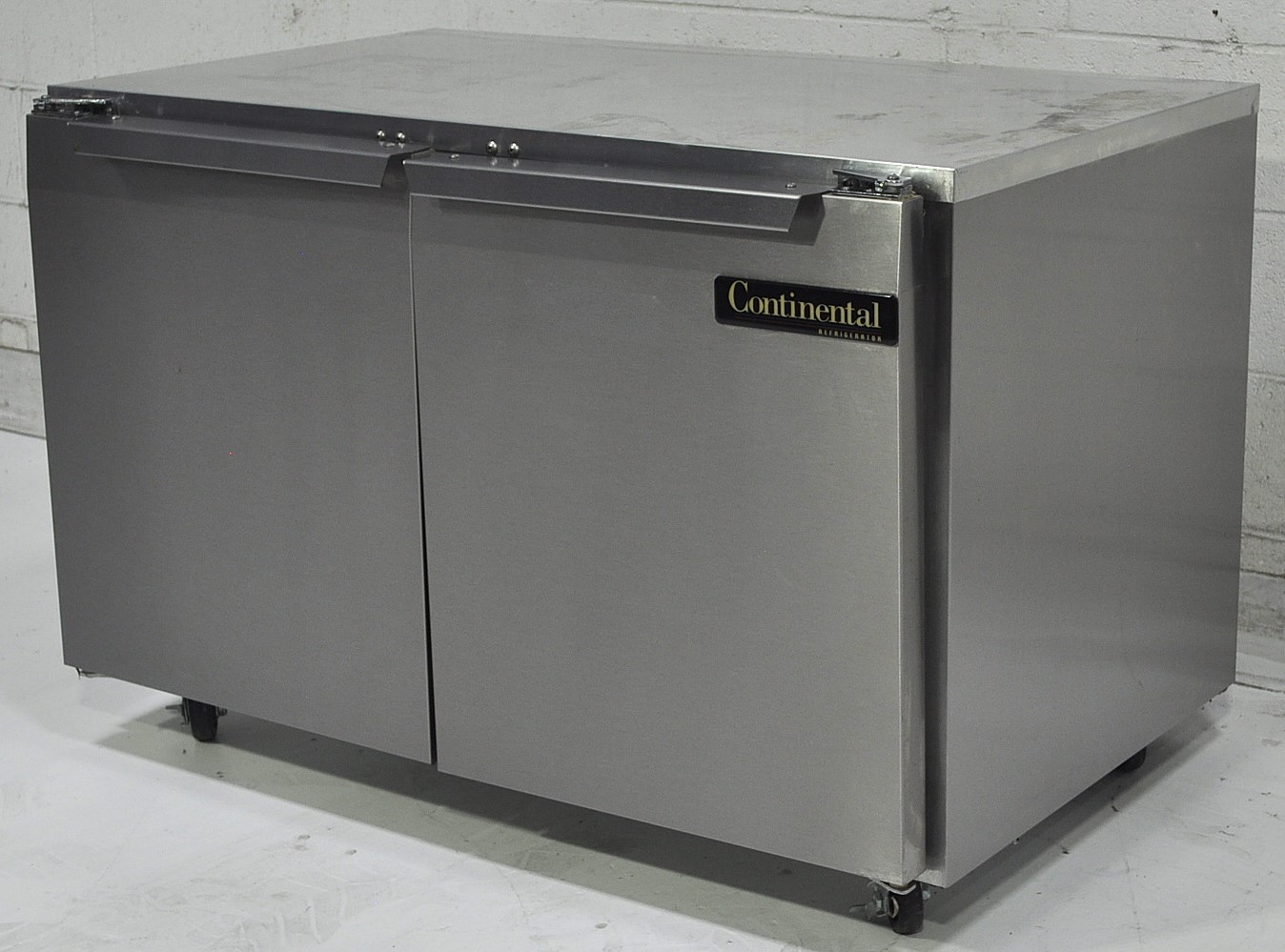 Continental Refrigerator DLUC48-SS - Item 260683