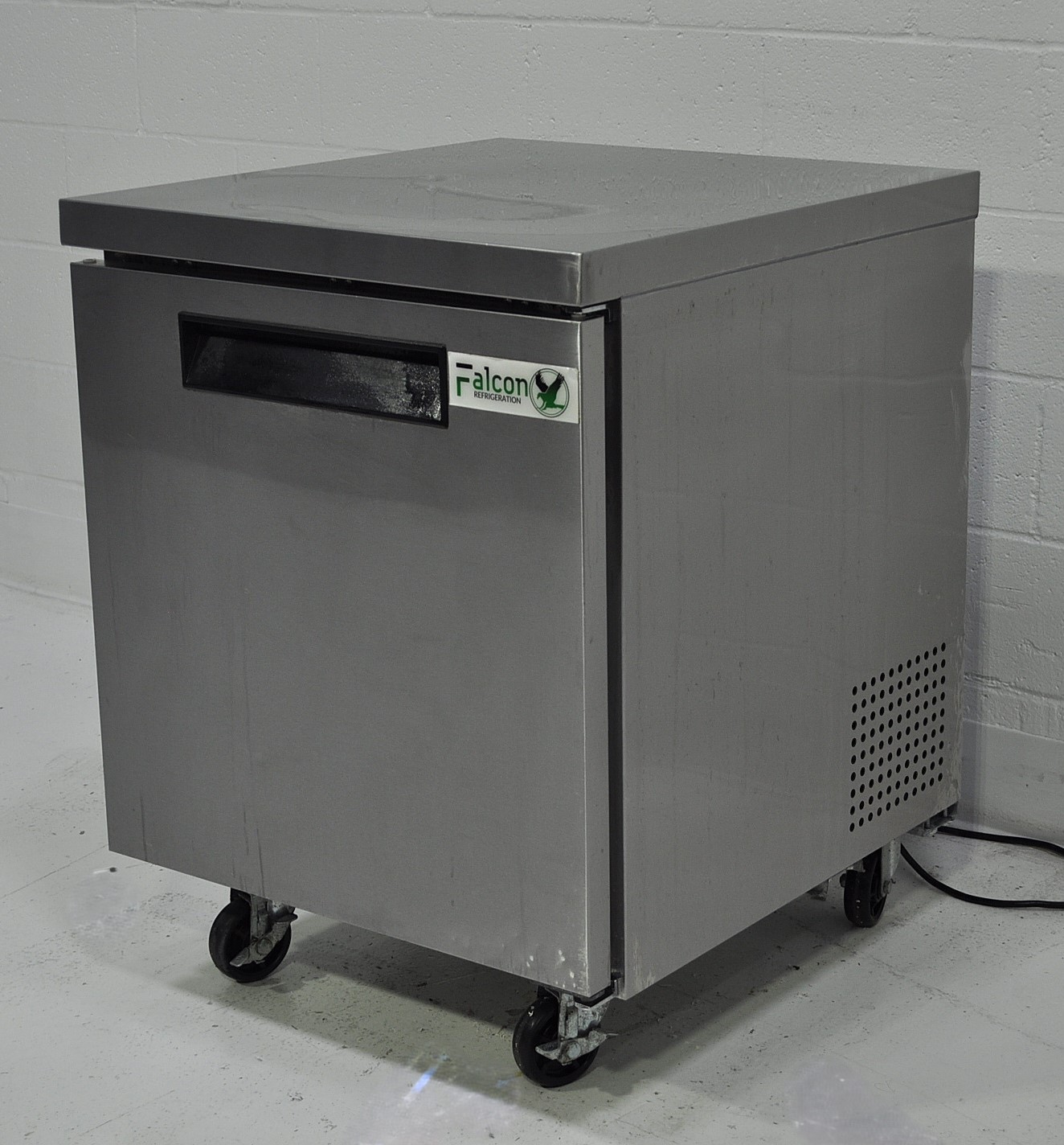 Falcon AUC-27 - Item 264176