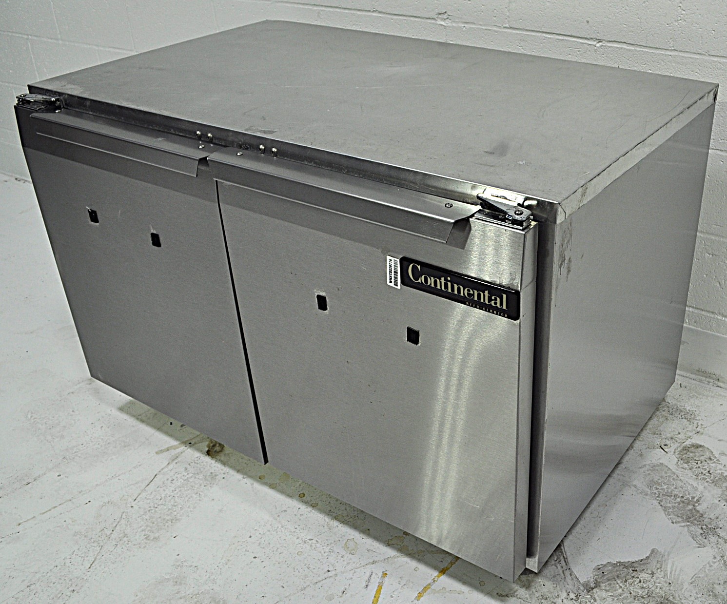 Continental Refrigerator DLUC48-SS - Item 264641