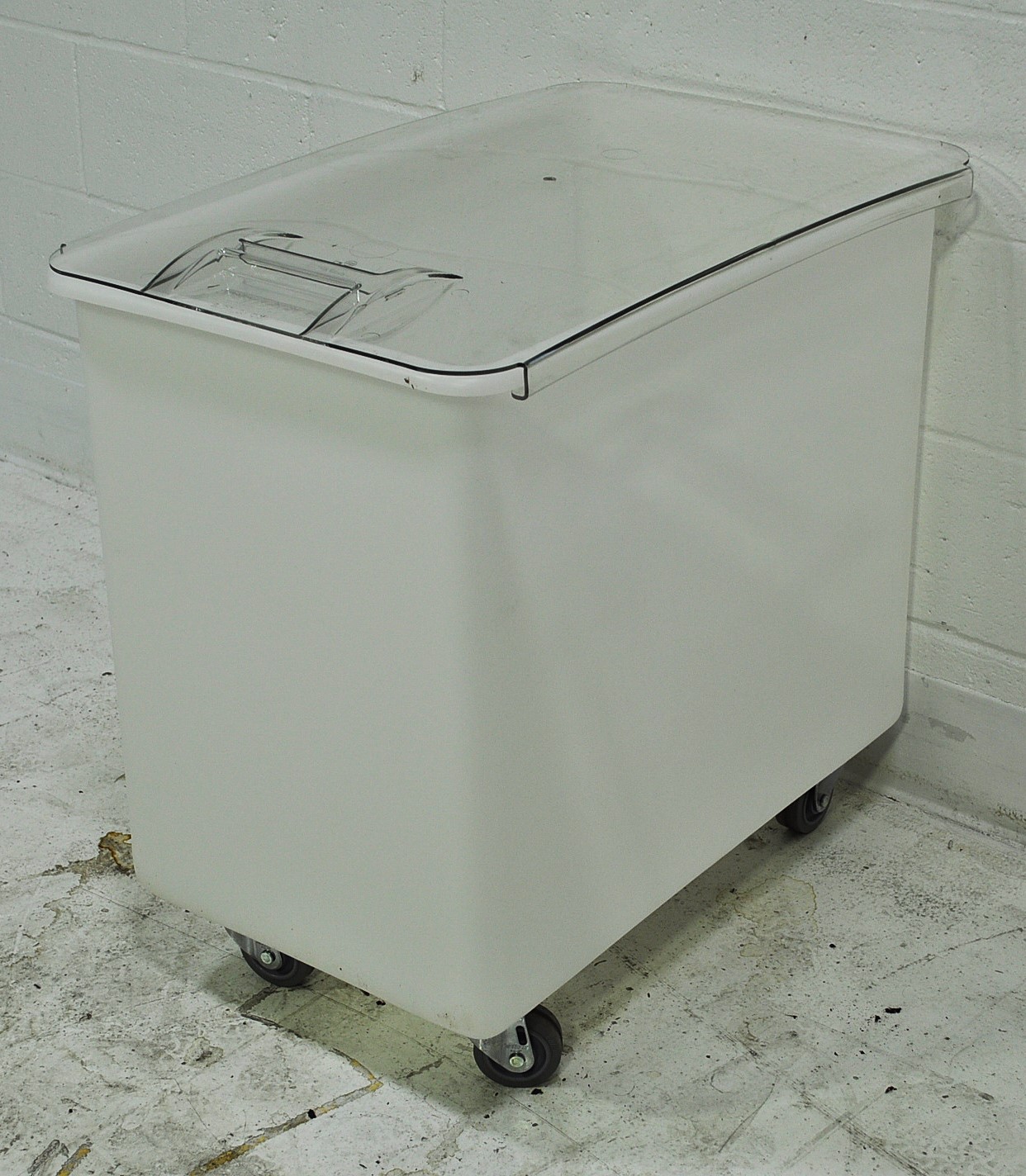 Cambro IB44148 - Item 265241
