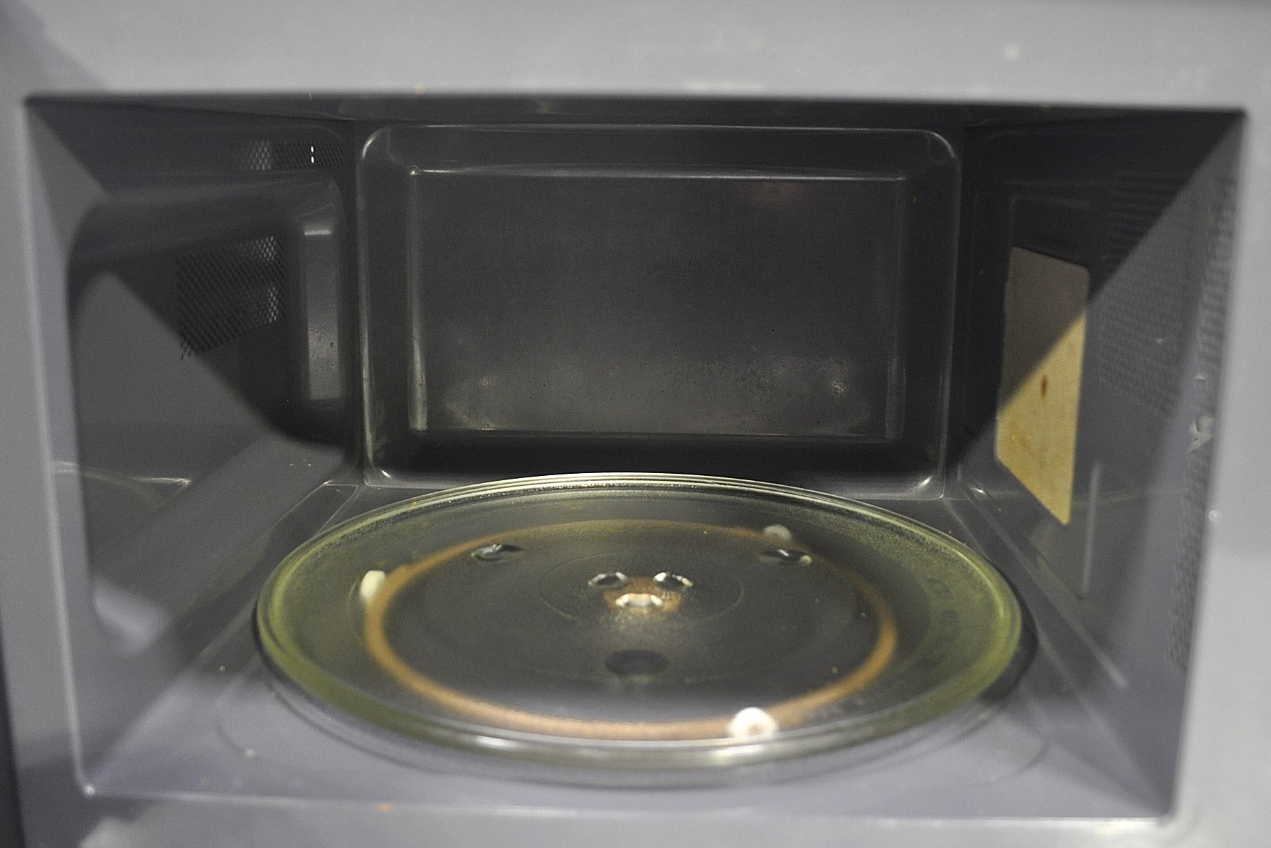 Magic Chef HMM1110ST - Item 265262