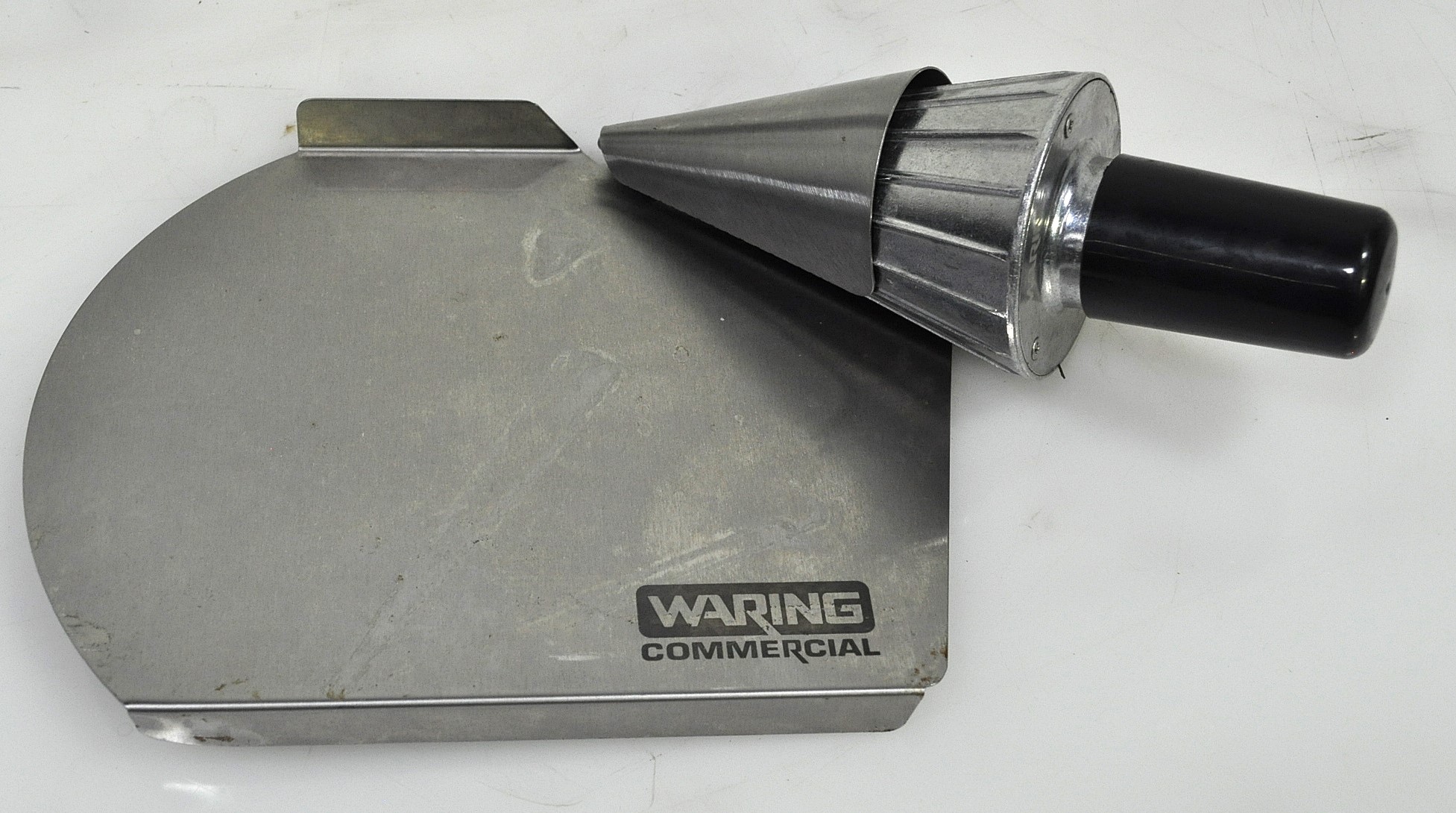 Waring WWCM180 - Item 265911