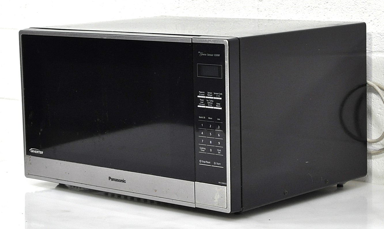 Panasonic NN-SN9655 - Item 265915