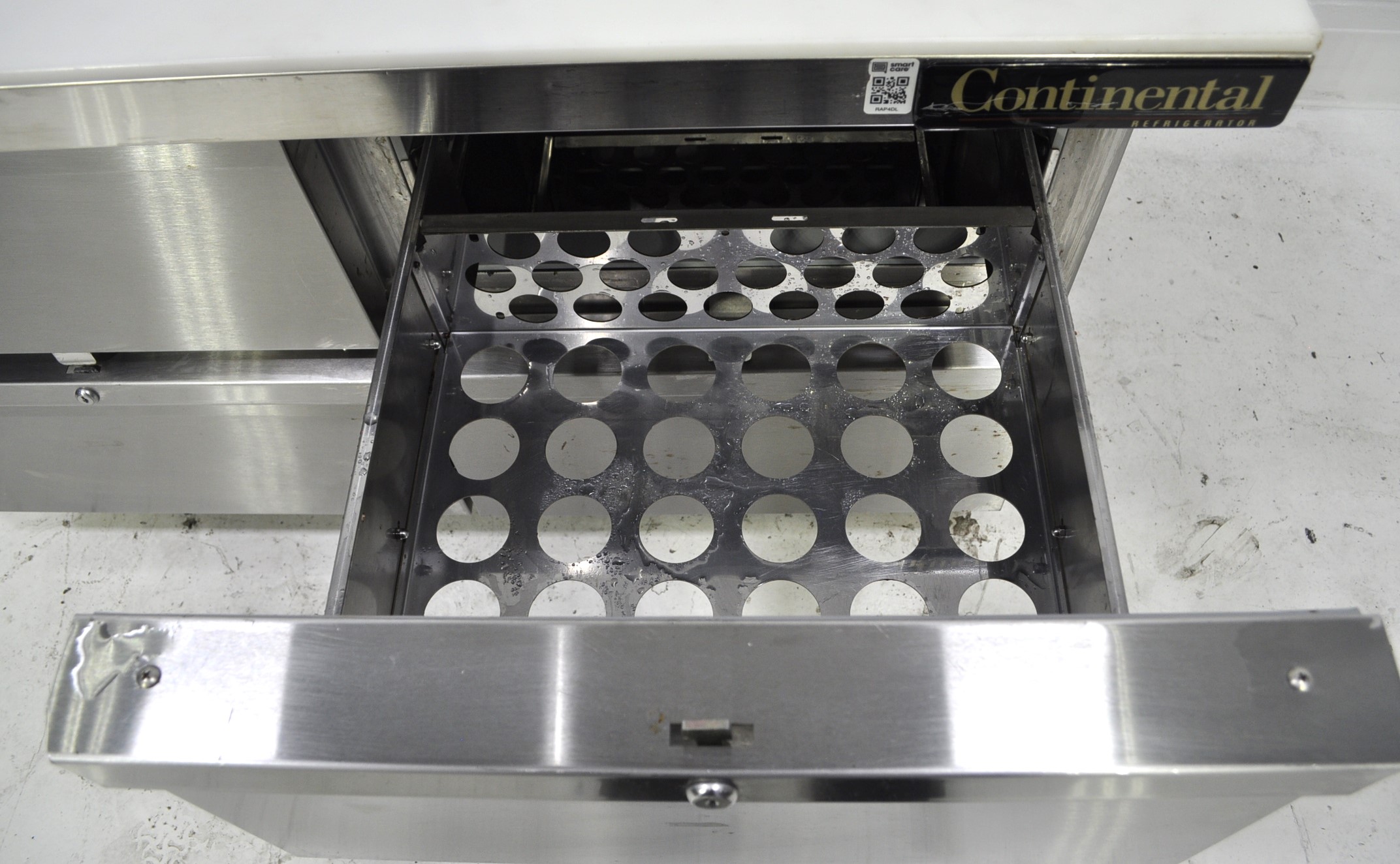 Continental Refrigerator SW48-12M - Item 267899