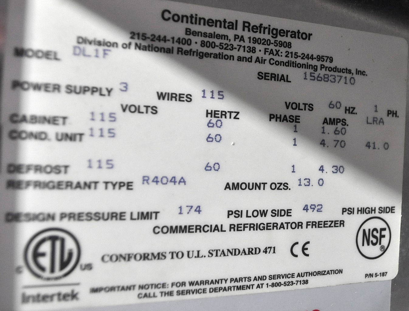 Continental Refrigerator DL1F - Item 269294