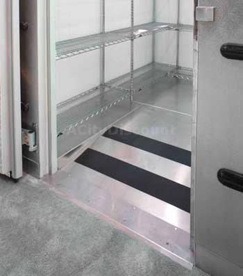 Walk in hot sale freezer ramp