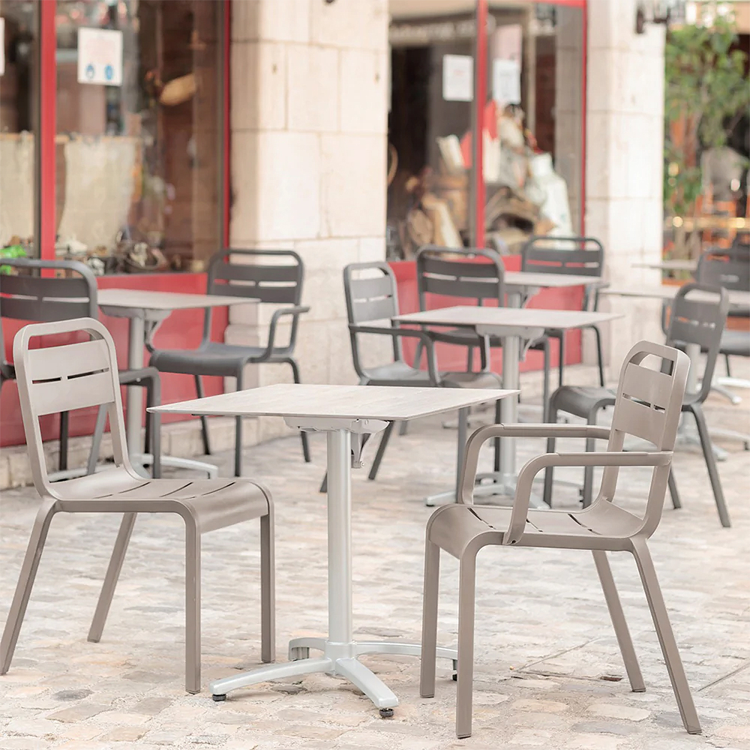 Grosfillex UT115181 - Item 236365