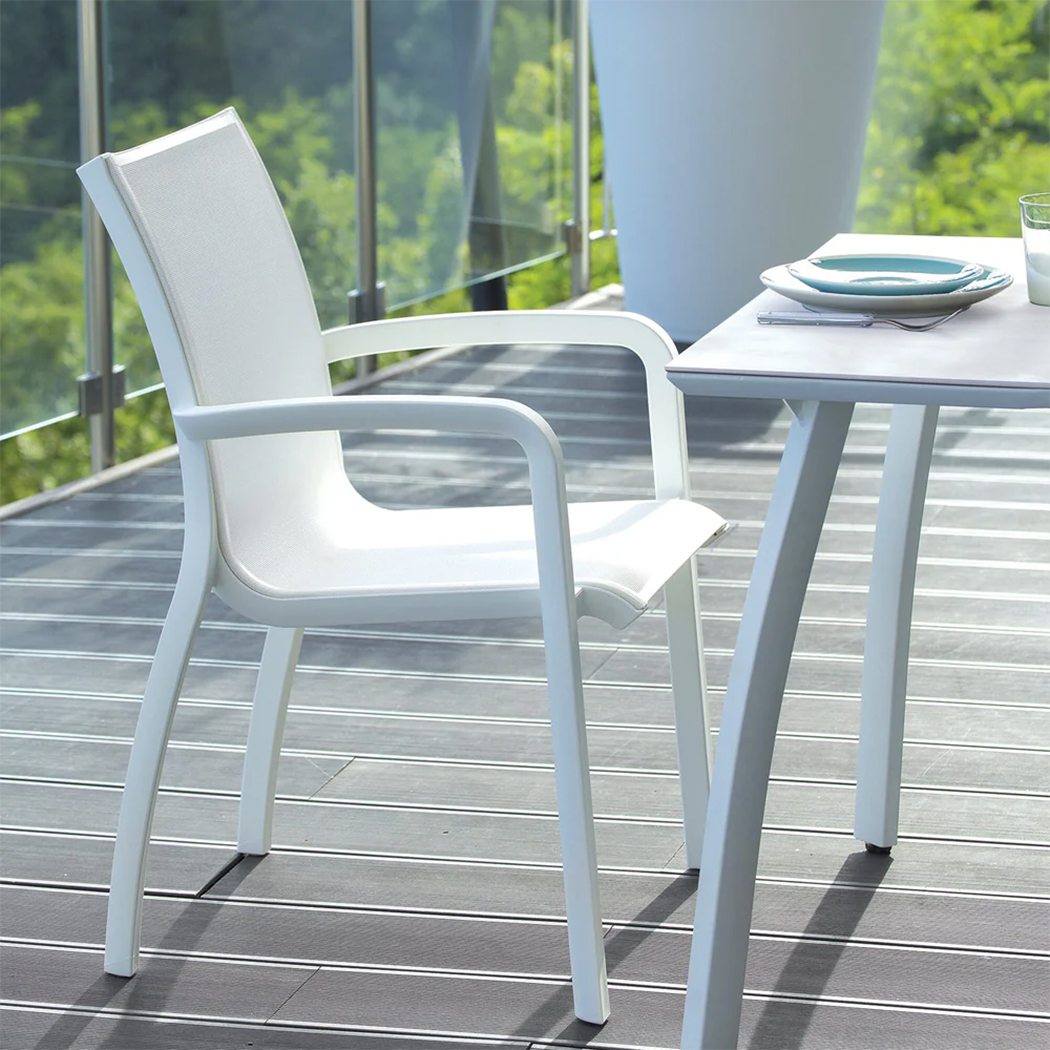 Grosfillex UT664096 - Item 236637