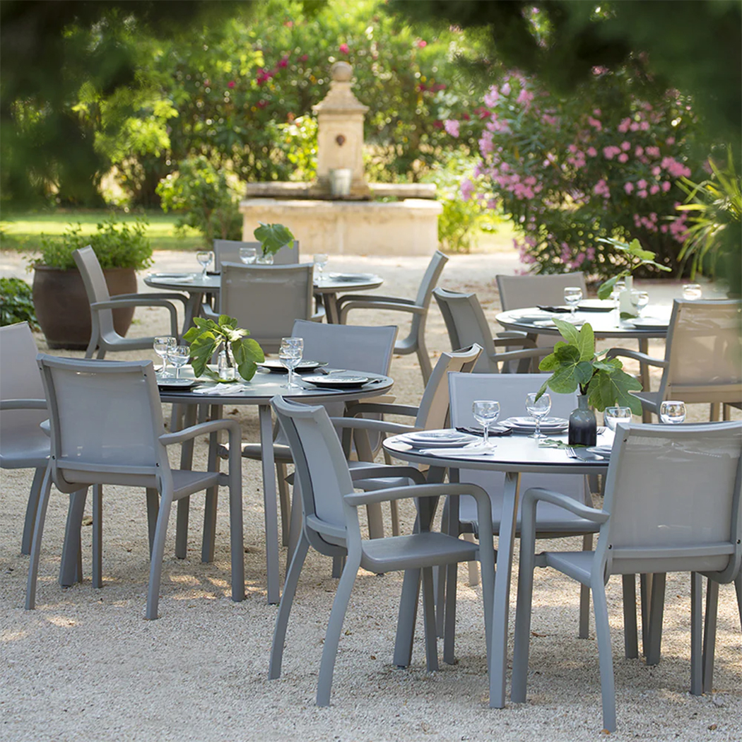 Grosfillex S6702289 - Item 236673