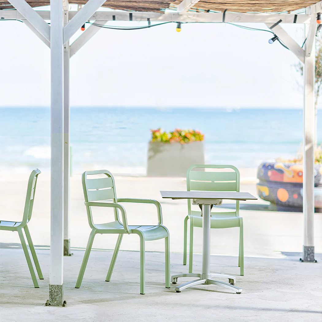 Grosfillex UT511721 - Item 236729